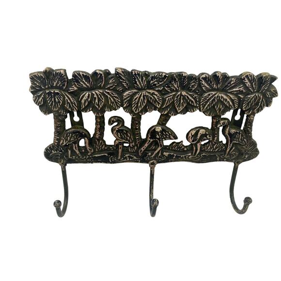FLAMINIGOS Wall Hanging Coat Hat Key Rack w 3 Hooks Vintage Heavy Cast Metal - Picture 8 of 10